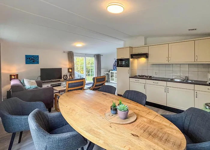 Kemping Awesome Stacaravan In With Wifi Goedereede