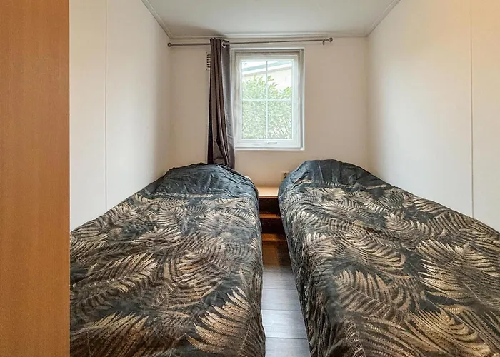 Κάμπινγκ Awesome Stacaravan In With Wifi Goedereede